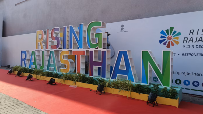 Rising Rajasthan : MoU को धरातल पर उतारने के लिए मुख्य सचिव ने की उच्च स्तरीय समीक्षा, दिए त्वरित निस्तारण के निर्देश